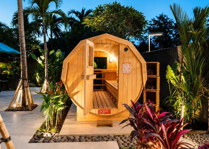 Watermark & Bali Hotel 4*